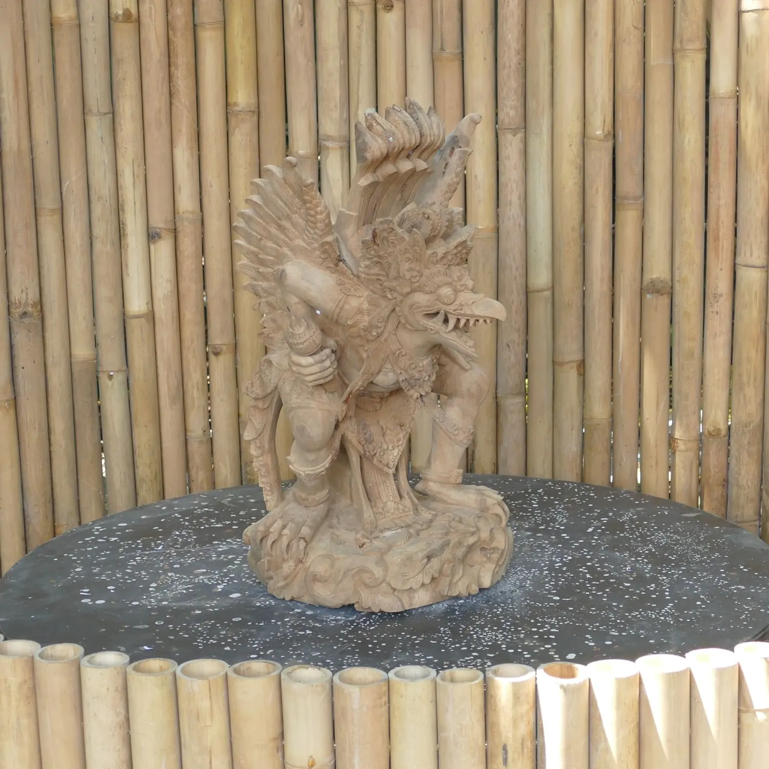  Product image 5 of the product “Garuda made from wood, one part, natural finish ”